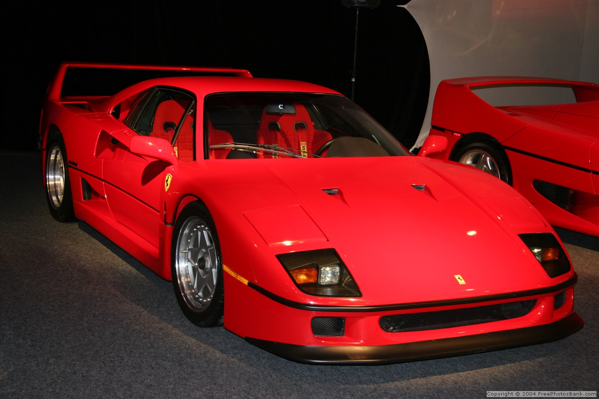 [Ferrari F40]